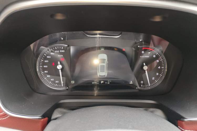 Used Roewe RX5 2016 30T Four-Wheel Drive Automatic Internet Smart Luxury Edition