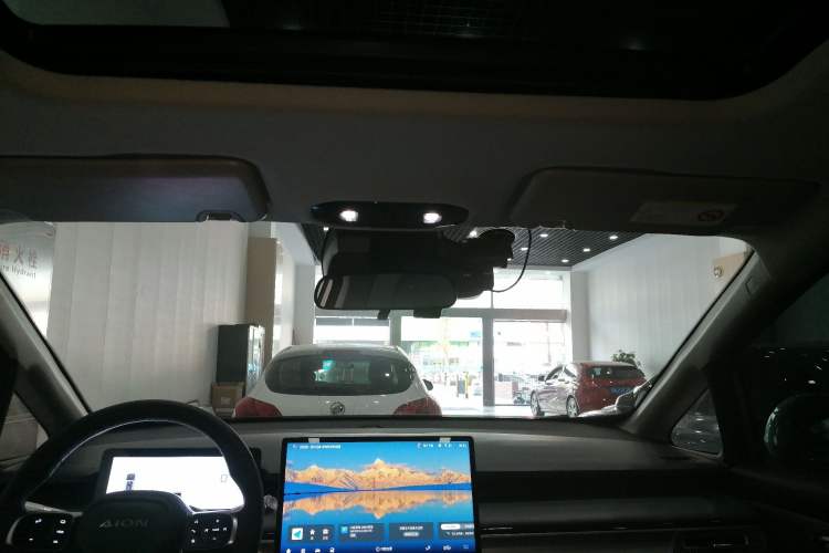 Used AION Y 2024 Younger Star Edition
