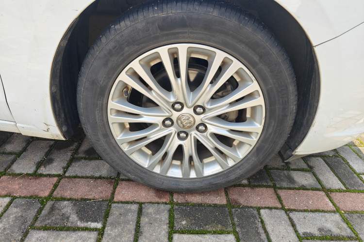 Used Buick GT 2015 15N Automatic Deluxe Edition