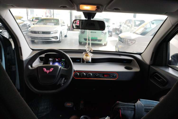 Used Wuling Hongguang MINIEV 2020 Freedom Version Lithium Iron Phosphate