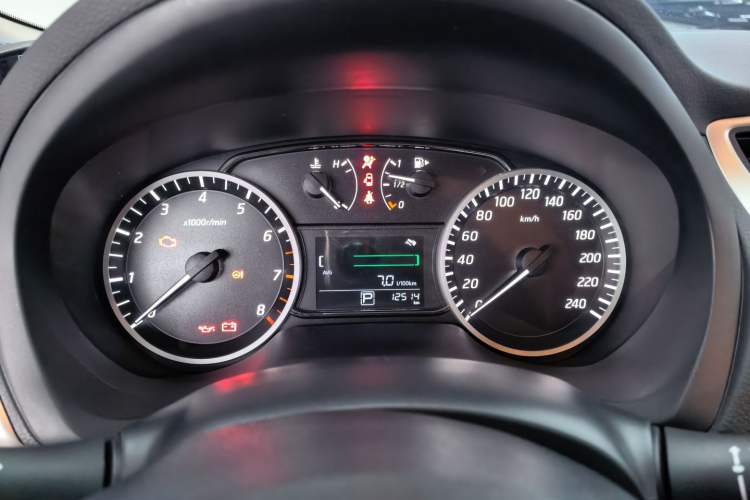 Used Nissan Sylphy 2024 Classic 1.6XE CVT Comfort Edition Instrument Cluster