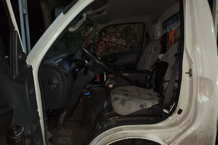 Used JAC Group EX6 2023 i3 New Energy No.1 Cargo Vehicle Left Front Seat