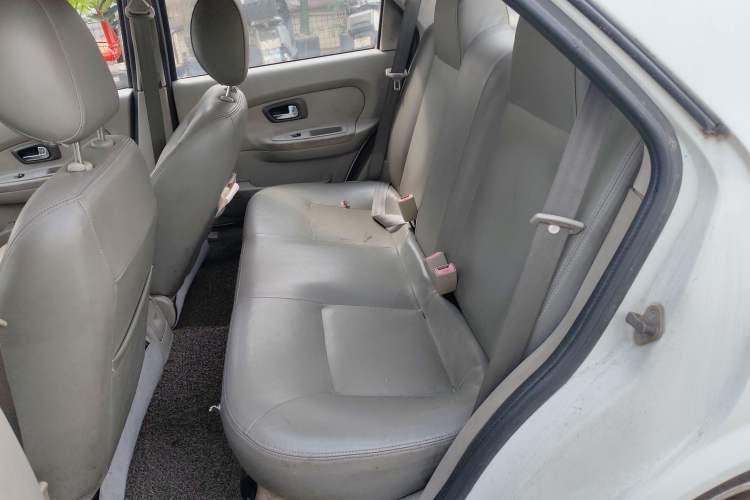 Used Citroen Elysee 2013 Sedan Classic 1.6L Manual Tech Edition