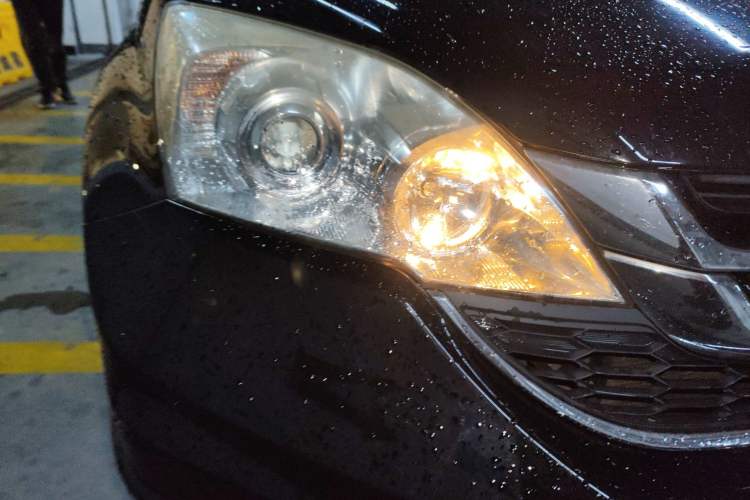 Used Honda CR-V 2010 2.4L automatic four-wheel drive luxury version Right Front Headlight