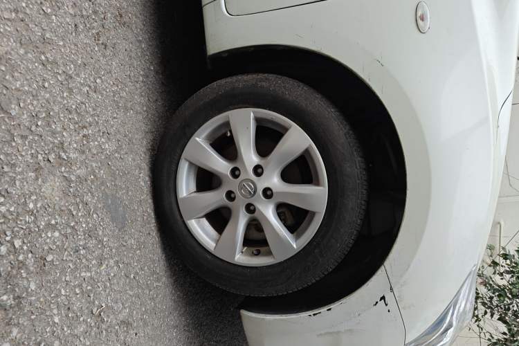 Used Nissan Tiida 2011 1.6L CVT Comfort Model
