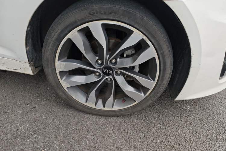 Used Kia K5 2014 2.0L Automatic LUXURY