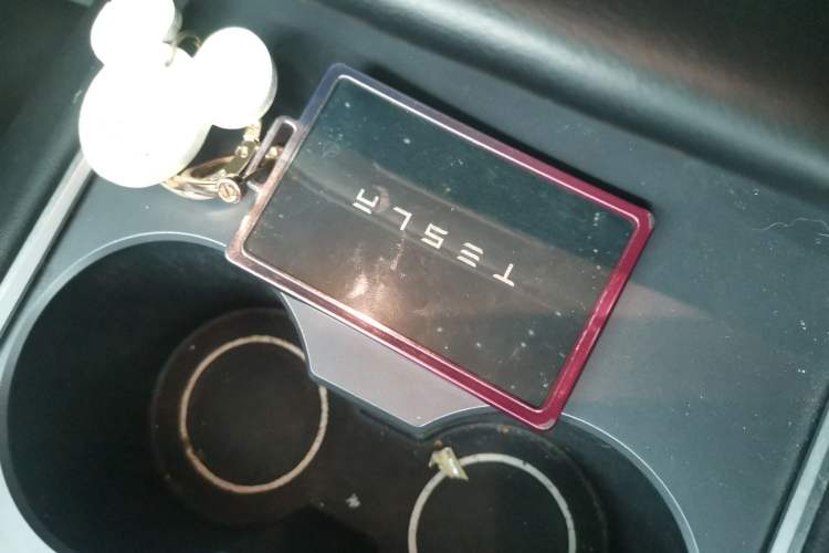 Used Tesla Model Y 2022 Rear-Wheel-Drive Version
