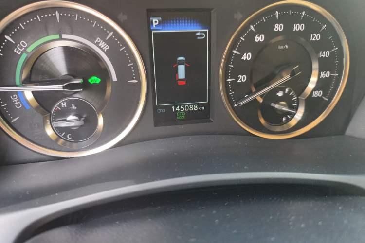 Used Toyota Vellfire 2020 Dual-Engine 2.5L HV Prestige Edition Odometer Close Up