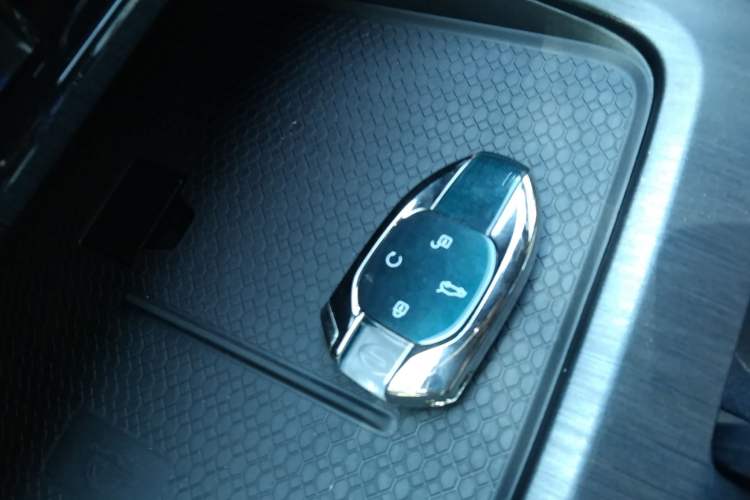 Used GAC Trumpchi GS8 2022 Flagship Series 2.0 TGDI Two-Wheel-Drive Prestige Edition (7 Seats)