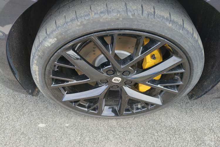 Used Xiaomi Auto SU7 2024 Four-Wheel Drive Ultra-Long Range Advanced Intelligent Driving Max Edition Exterior 4