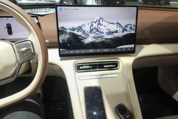 Used Chery Fulwin A9L 2025 Model, 260 Ultra-Long Range Prestige Edition
