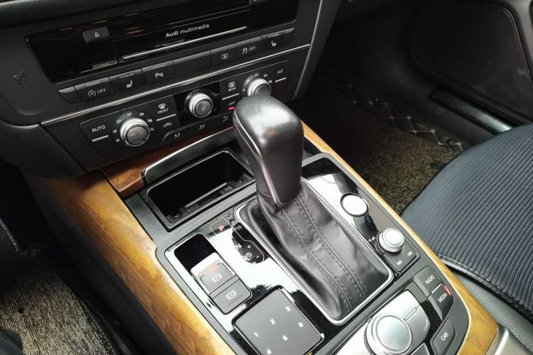 Used Audi A6L 2018 30th Anniversary Edition 35 TFSI Fashion Model