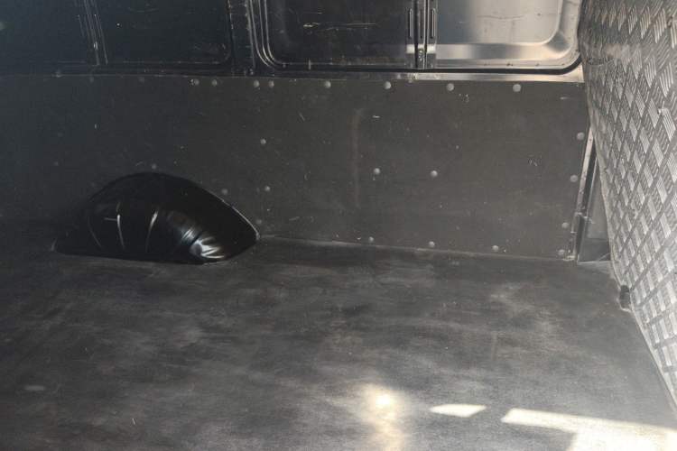 Used FORTHING Lingzhi 2023 V3 1.6L Base Model 2 Seats Left Rear Seat