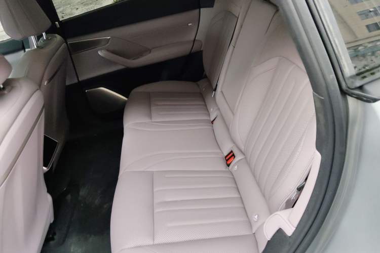 Used ONVO L60 2025 Model—60 kWh Rear-Wheel-Drive Version
