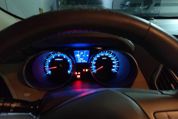 Used Hyundai ix35 2012 2.0L Automatic Two-Wheel Drive Elite Edition GLS