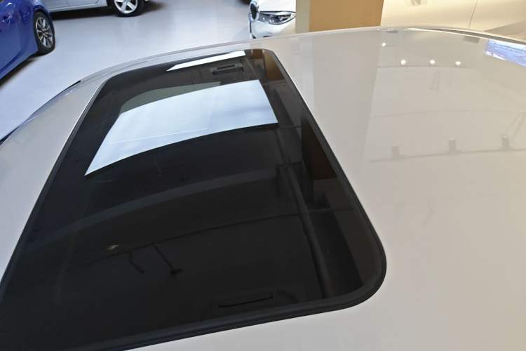 Used BMW 3 Series 2017 320Li Fashion Model Roof