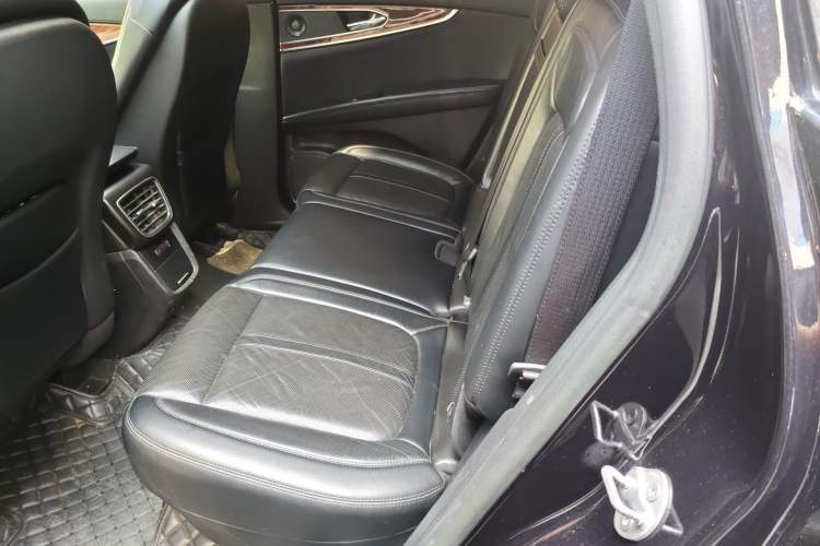 Used Lincoln Nautilus 2019 2.7T Four-Wheel Drive Prestige Edition China VI Standard Left Rear Seat