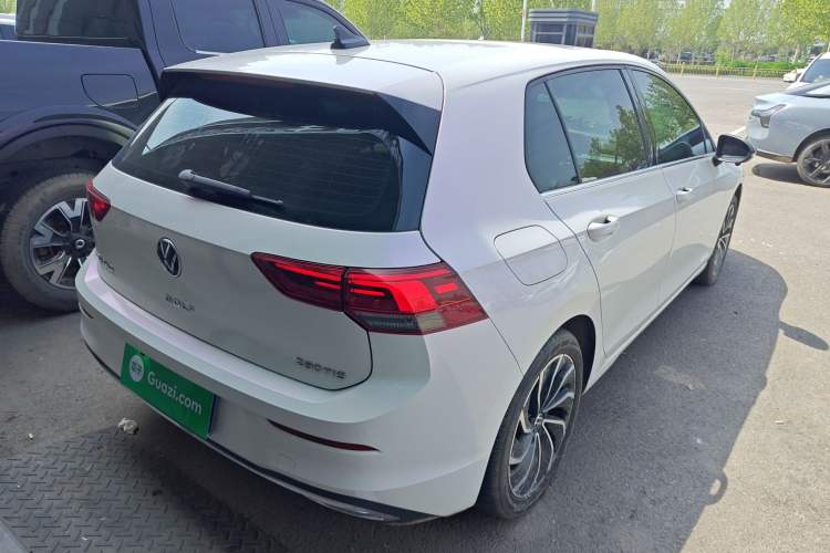 Used Volkswagen Golf 2023 Facelift 280TSI DSG Pro Rear Right 45 Deg