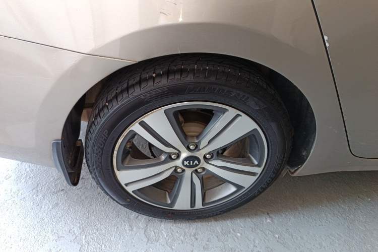 Used Kia K3 (Kai Shen) 2017 1.8L Automatic DLX