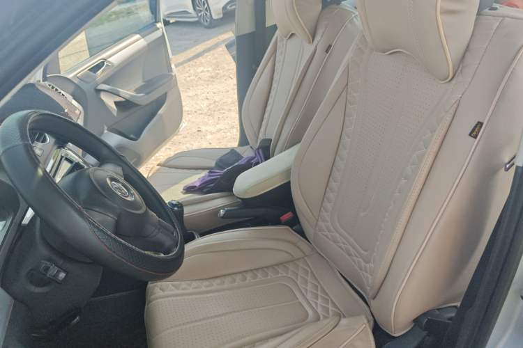 Used Volkswagen Jetta 2013 1.6L Manual Comfort Model