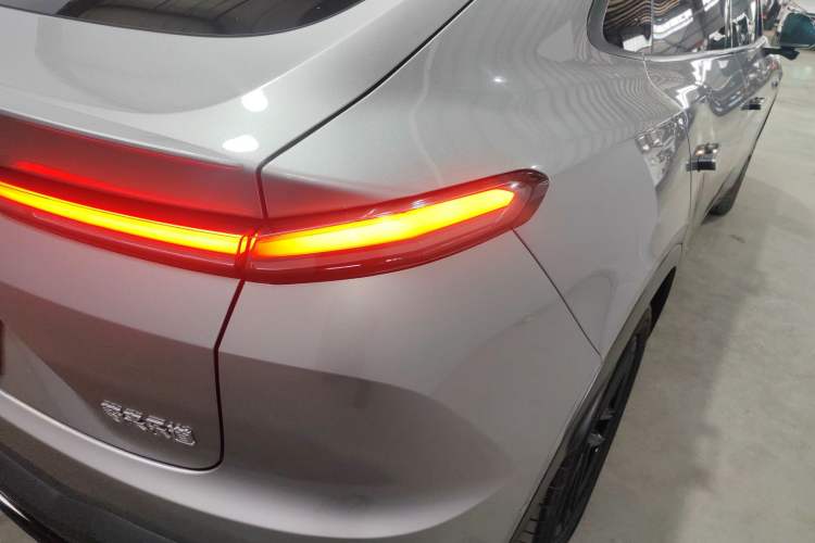 Used ONVO L60 2024 60 kWh Rear-Drive Version Right Rear Taillight