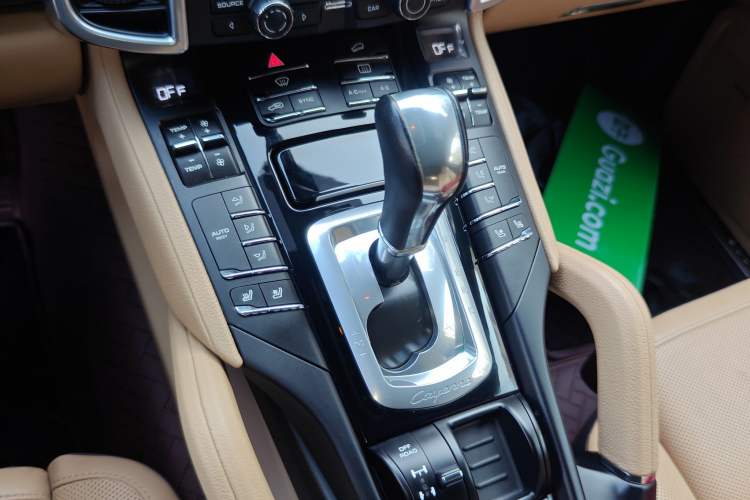 Used Porsche Cayenne 2015 3.6L automatic transmission U.S. specification

