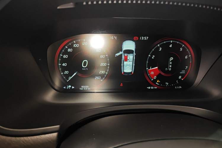 Used Volvo V90 2019 Cross Country T5 AWD Smart Range Version China V Standard
