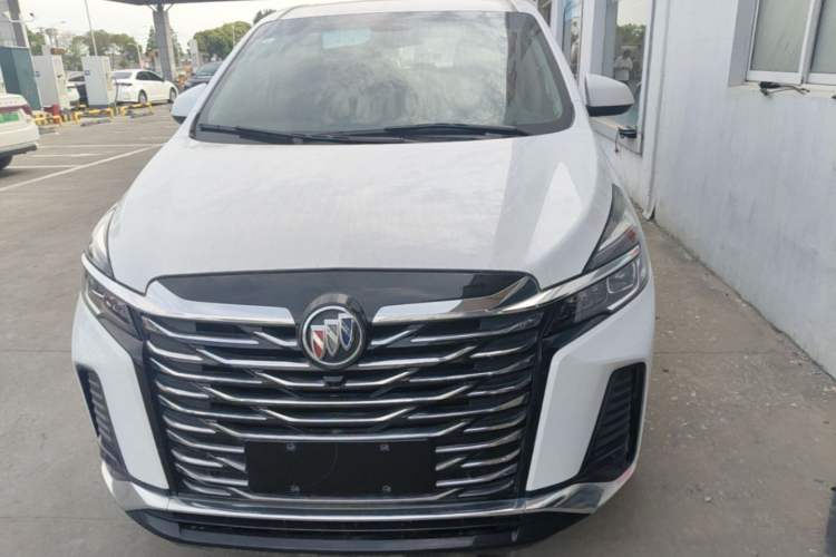 Used Buick GL8 2023 Land Executive Class Comfort Model