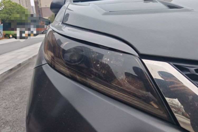 Used Toyota SIENNA 2015 3.5L Two-Wheel Drive LE Right Front Headlight