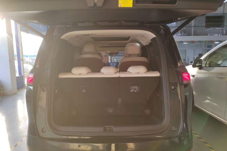 Used BYD Xia 2025 DM-i 1.5T 180km Excellence Model
