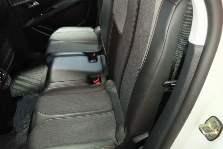 Used Peugeot 5008 2017 350THP 5-Seat Elite Edition
