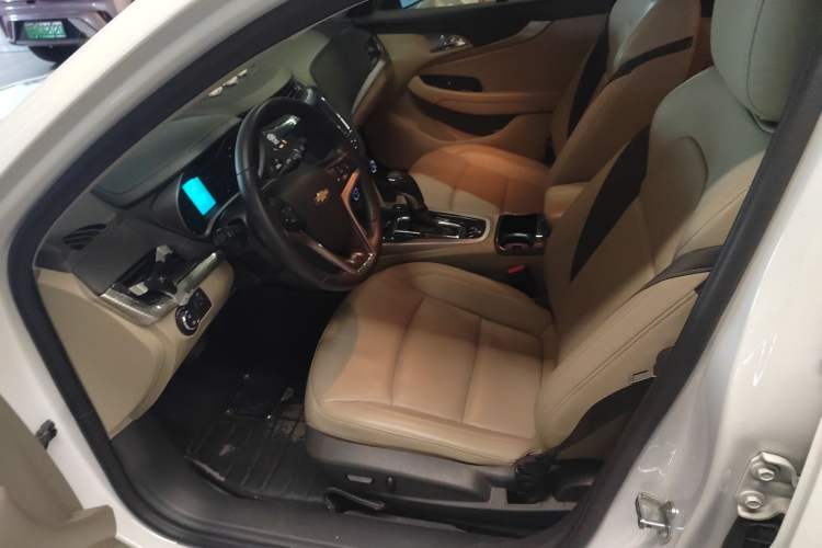 Used Chevrolet Malibu 2016 2.0L Automatic Luxury Edition