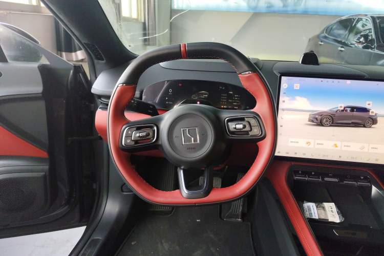 Used Zeekr 007GT 2025 Rear-Drive Intelligent Driving Version 75 kWh Steering Wheel