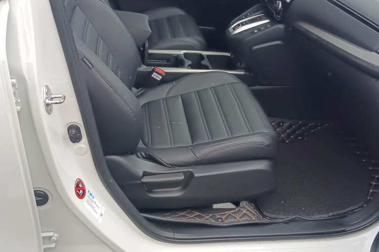 Used Honda CR-V 2021 Rui Hybrid 2.0L 2WD Pure Edition Right Front Seat