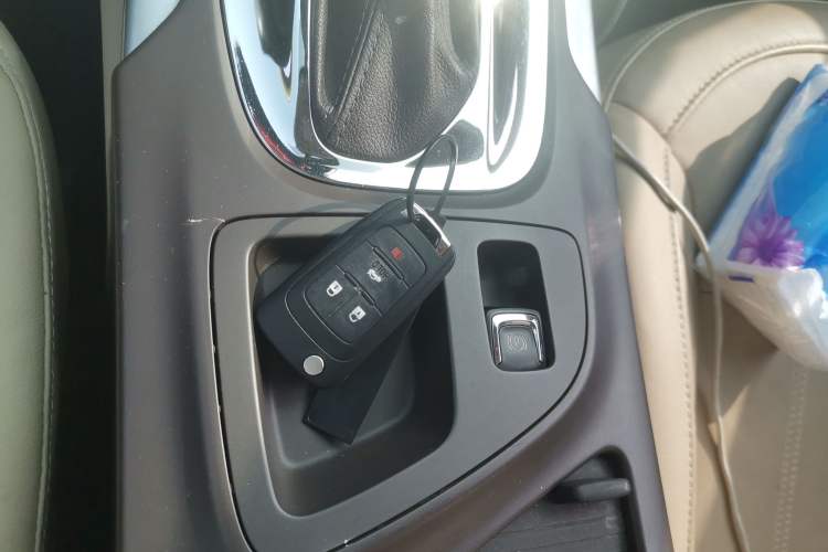Used Buick Regal 2014 2.0L Elite Fashion Edition Vehicle Key