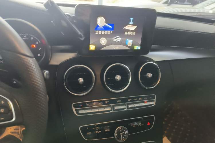 Used Mercedes-Benz C-Class 2016 C 200 L Sport Edition Audio And AC Panel