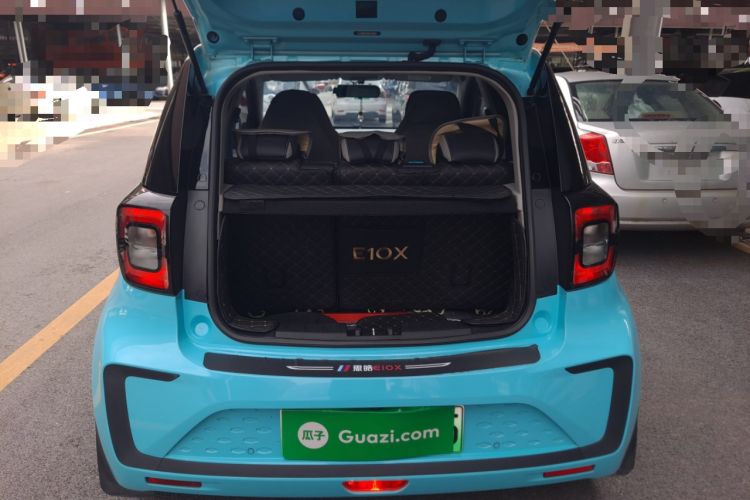 Used SOL E10X 2021 302 km Range Fashion Edition 31.4 kWh
