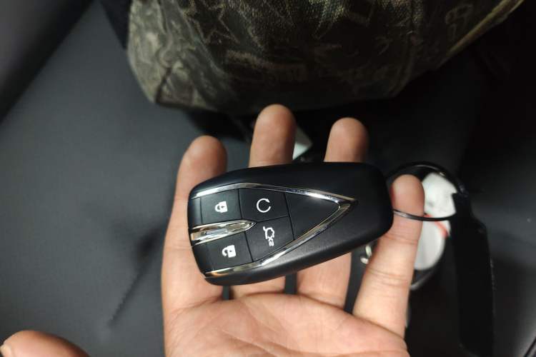 Used CHANGAN Eado 2025 Blue Whale 1.5T 500Bar Prestige Model Vehicle Key