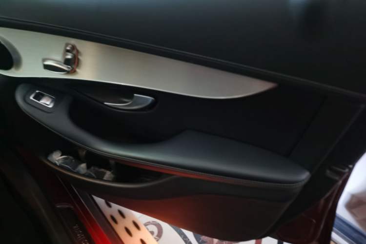 Used Mercedes-Benz GLC Coupe 2018 GLC 200 4MATIC Coupe SUV