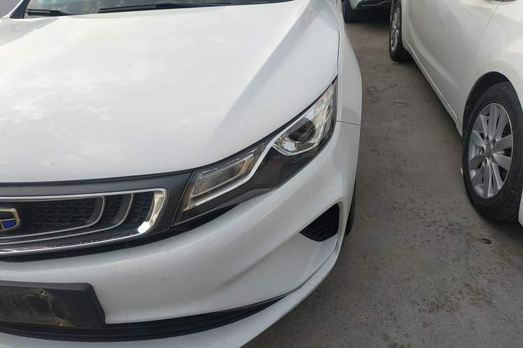 Used Geely Auto Emgrand GL 2018 1.8L Manual Elite Smart Connectivity Version
