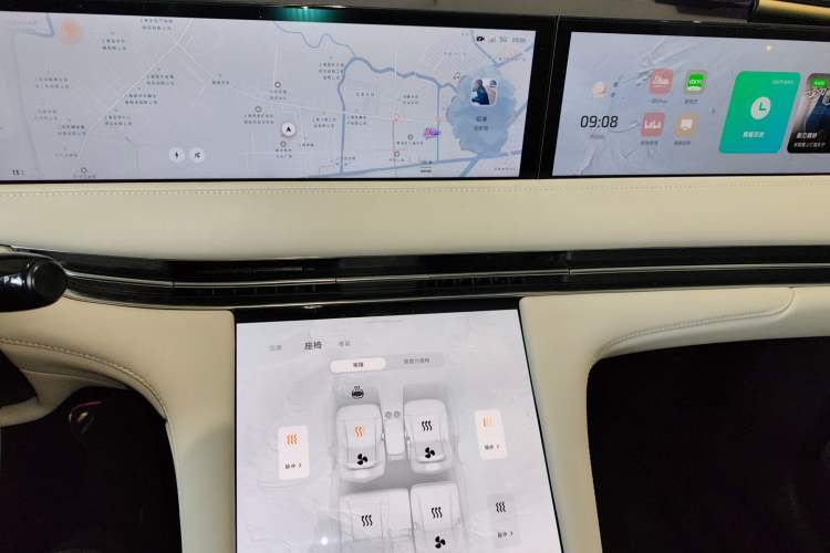 Used IM LS7 2023 100kWh Lux All-Wheel-Drive Version
