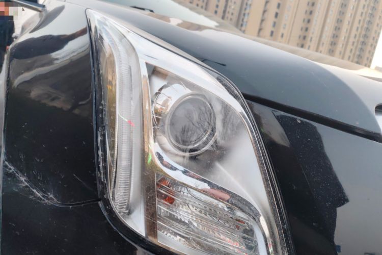 Used Cadillac XTS 2013 28T Luxury Model
