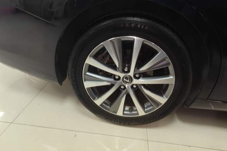 Used Lexus ES 2020 200 Luxury Edition