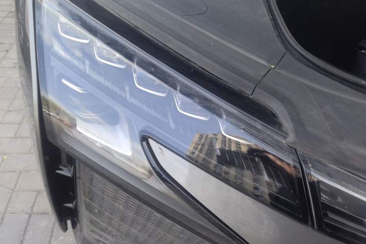 Used HiPhi X 2021 Founder Edition 6-seater Right Front Headlight