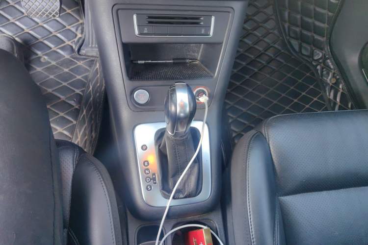 Used Volkswagen Tiguan L 2015 1.8TSI Automatic Two-Wheel Drive Luxury Model