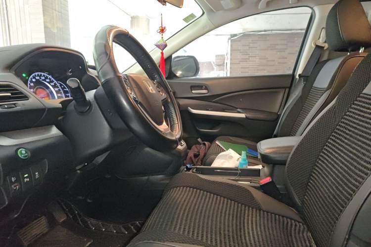 Used Honda CR-V 2012 2.4L four-wheel drive luxury version