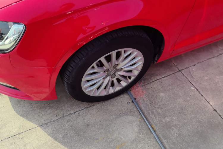 Used Audi A3 2014 Limousine 35 TFSI Automatic Fashion Model