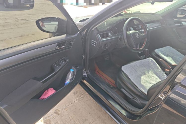 Used Volkswagen Bora 2016 1.6L Automatic Fashion Model
