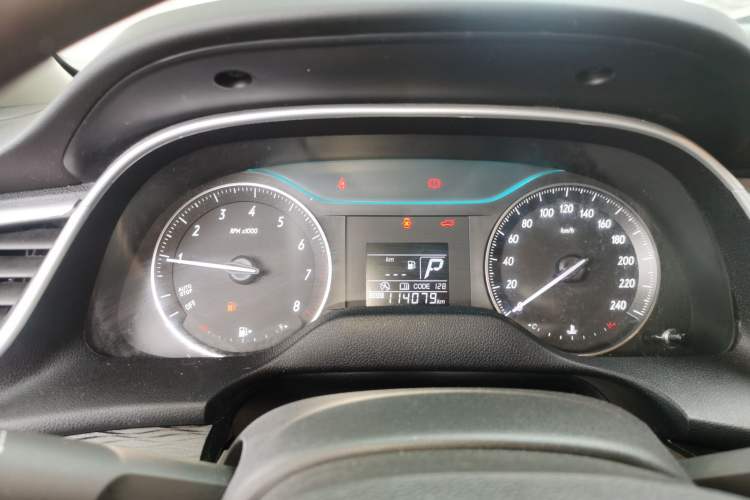 Used Buick GT 2017 15N Automatic Entry-Level Trim Instrument Cluster