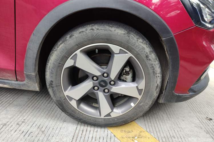 Used Ford Focus Active 2021 EcoBoost 180 Automatic Trendy Model